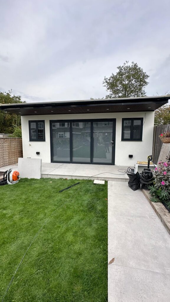 whatsapp image 2025 11 01 at 23.12.01 (1)